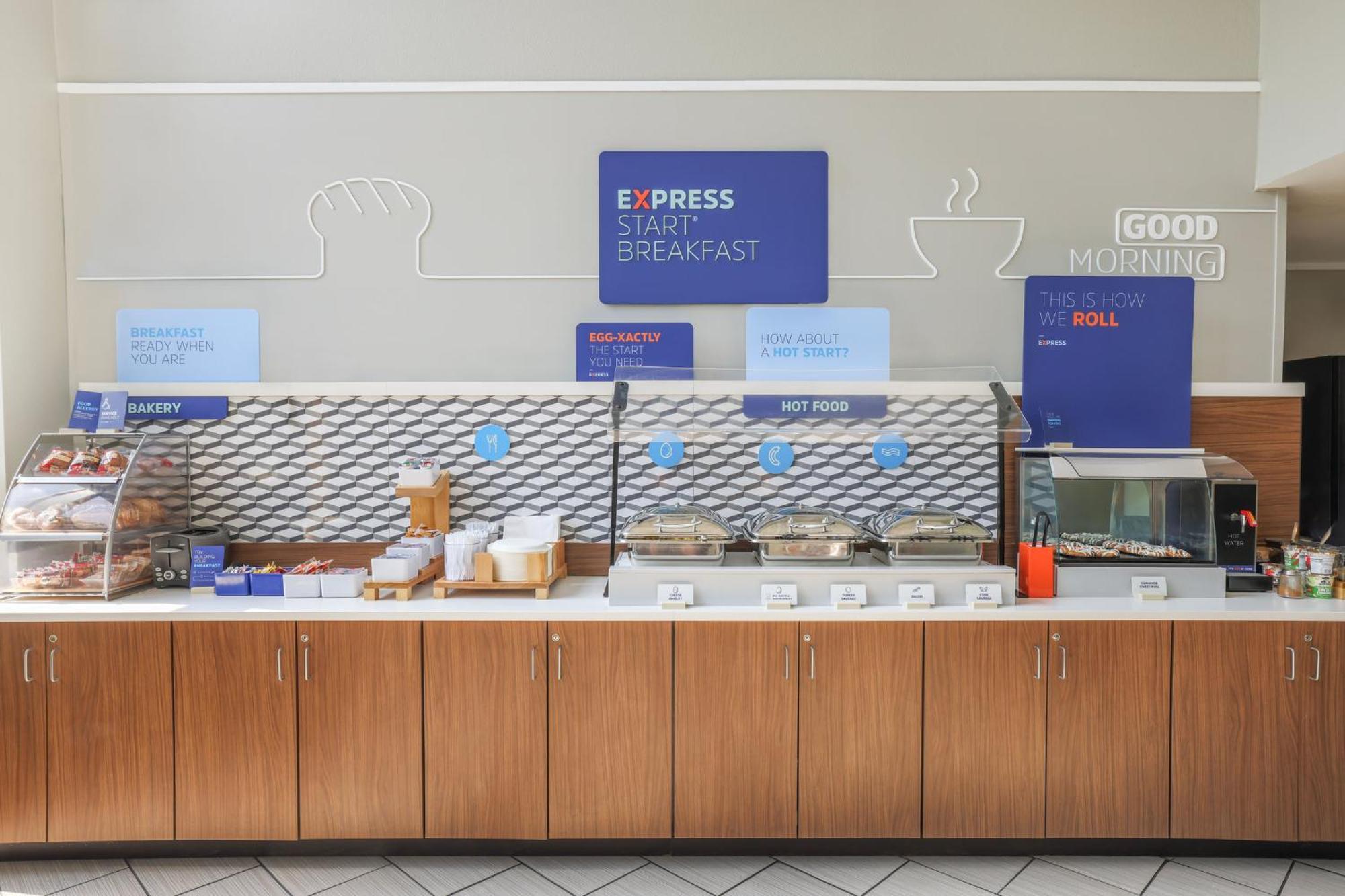 Holiday Inn Express Hotel & Suites Raleigh North - Wake Forest By Ihg Εξωτερικό φωτογραφία
