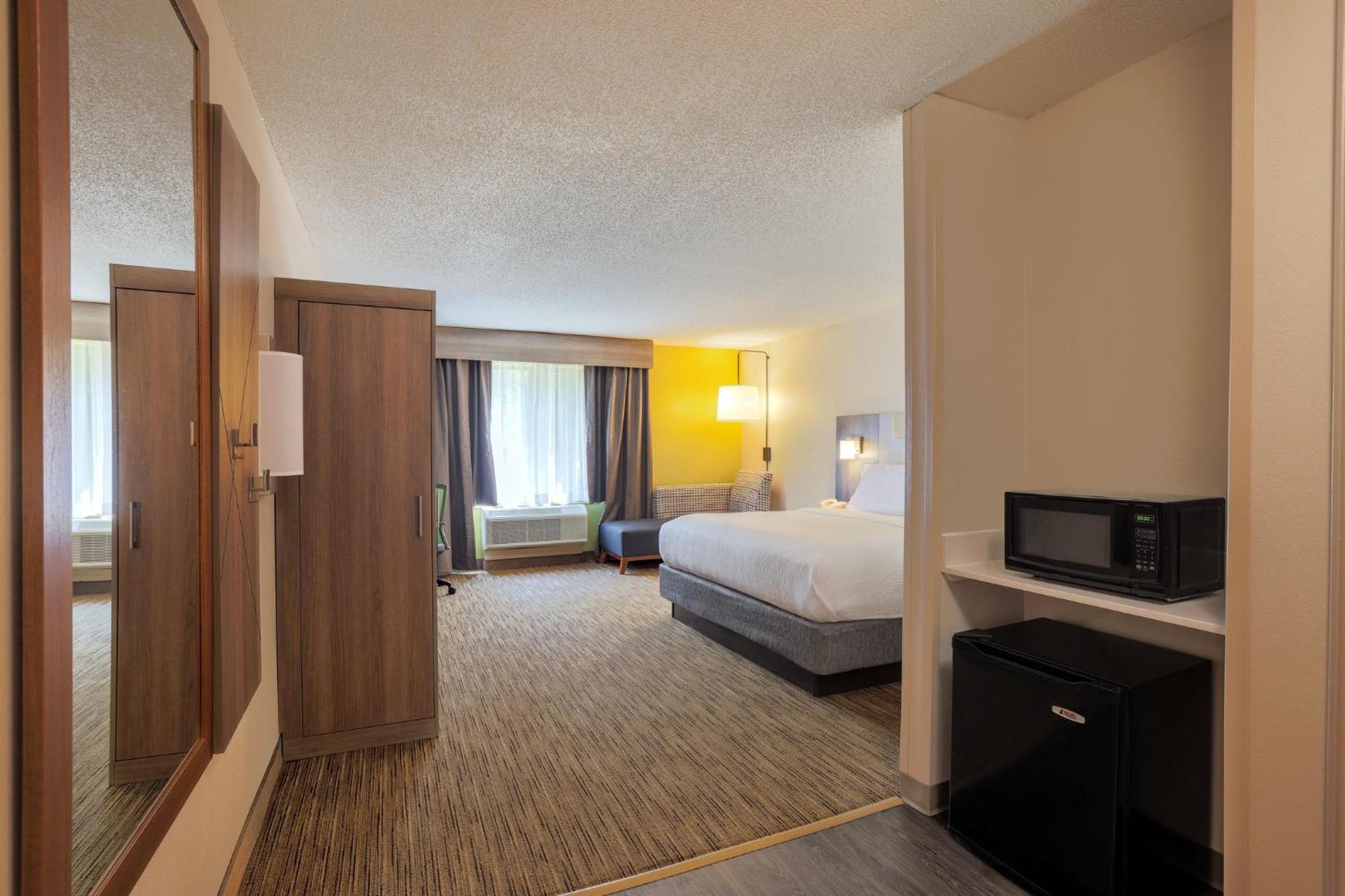 Holiday Inn Express Hotel & Suites Raleigh North - Wake Forest By Ihg Εξωτερικό φωτογραφία